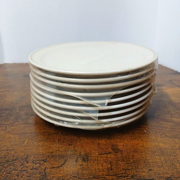 Set of 9 Vintage DELTA AIR LINES 6" Glass Plates In Orginal Shrink Wrap - Picture 5 of 8